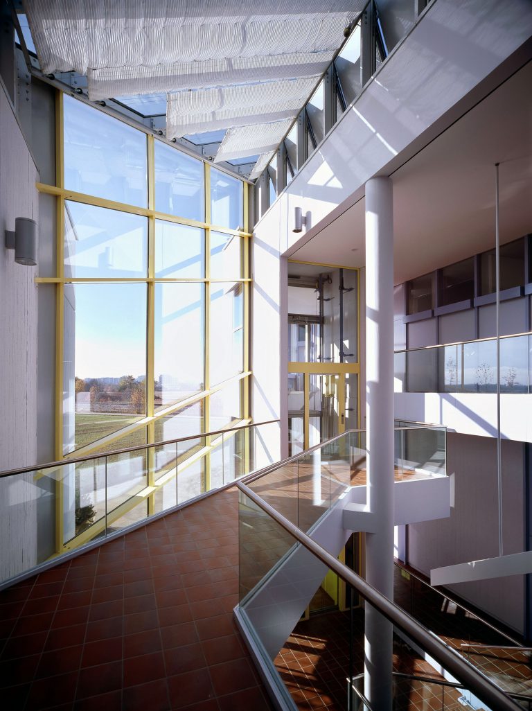 LiseMeitnerGymnasium, Unterhaching Betz Architekten